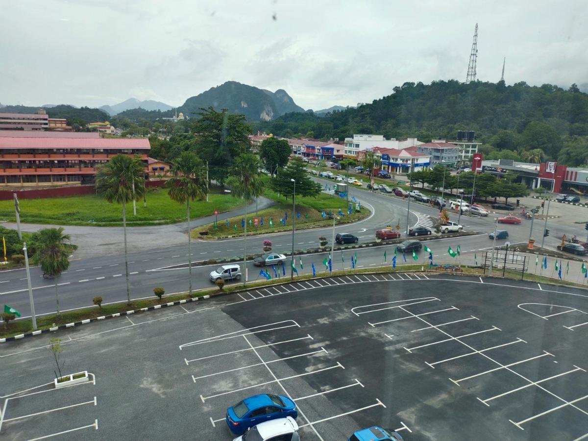 Alish Studio Apartment With Pool, Netflix, Wifi Gua Musang Bagian luar foto